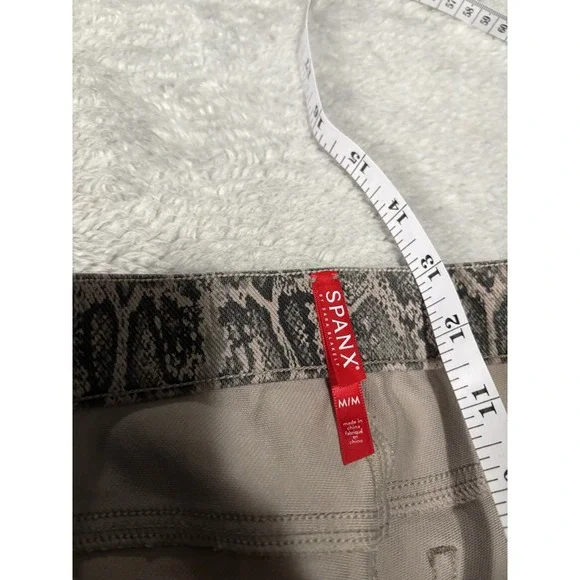 SPANX Animal Print Jean-ish Ankle Leggings Taupe Snakeskin Women Medium 20018R - Picture 6 of 9